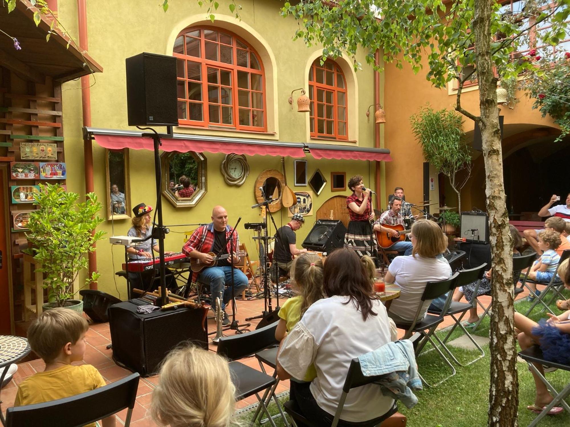 Muzikafe - Home Of Culture Ptuj Dış mekan fotoğraf