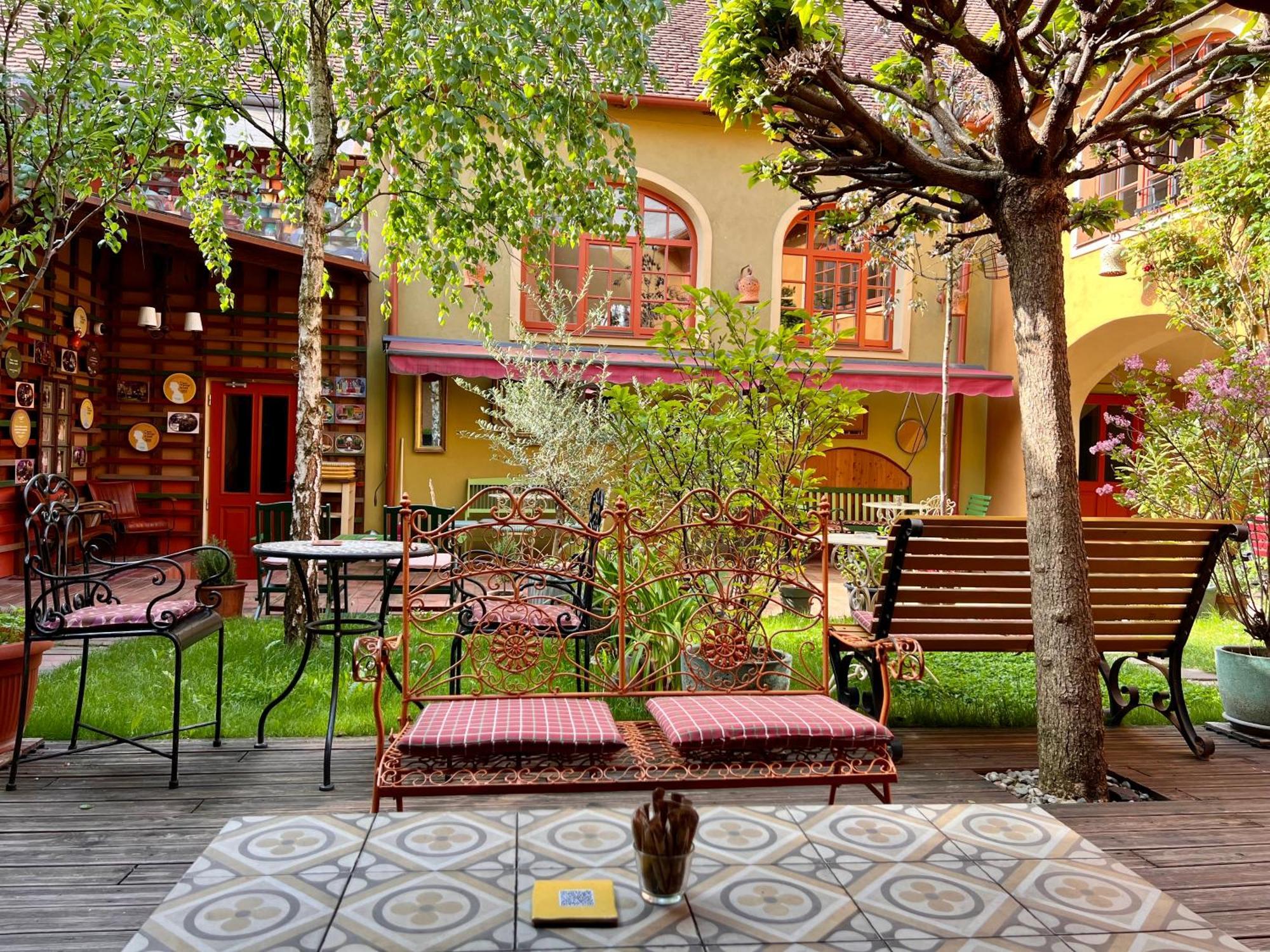 Muzikafe - Home Of Culture Ptuj Dış mekan fotoğraf